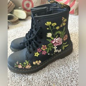 Dr. Martens Kids 1460 floral leather lace up boots